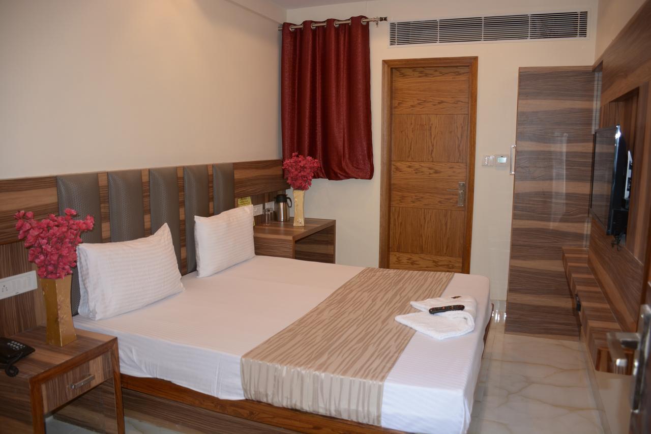 Hotel Golden Oasis - A Well Hygiene Property Paharganj Zewnętrze zdjęcie