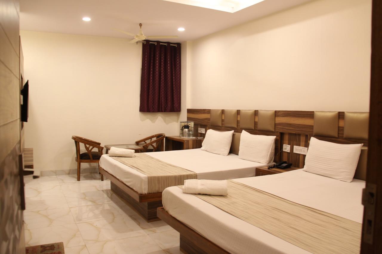 Hotel Golden Oasis - A Well Hygiene Property Paharganj Zewnętrze zdjęcie